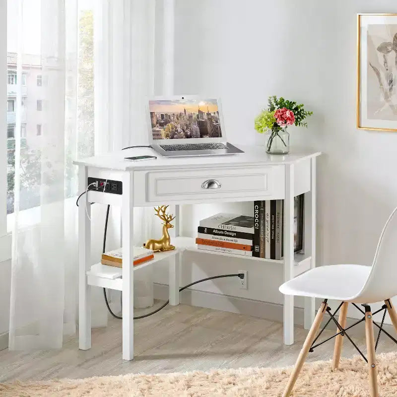 Corner Computer Desk Workstation – Built-in Power Outlet, Home Office & Gaming